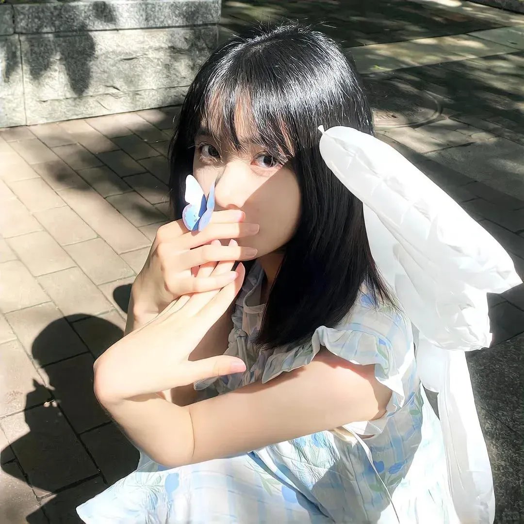 彩凤嬉春